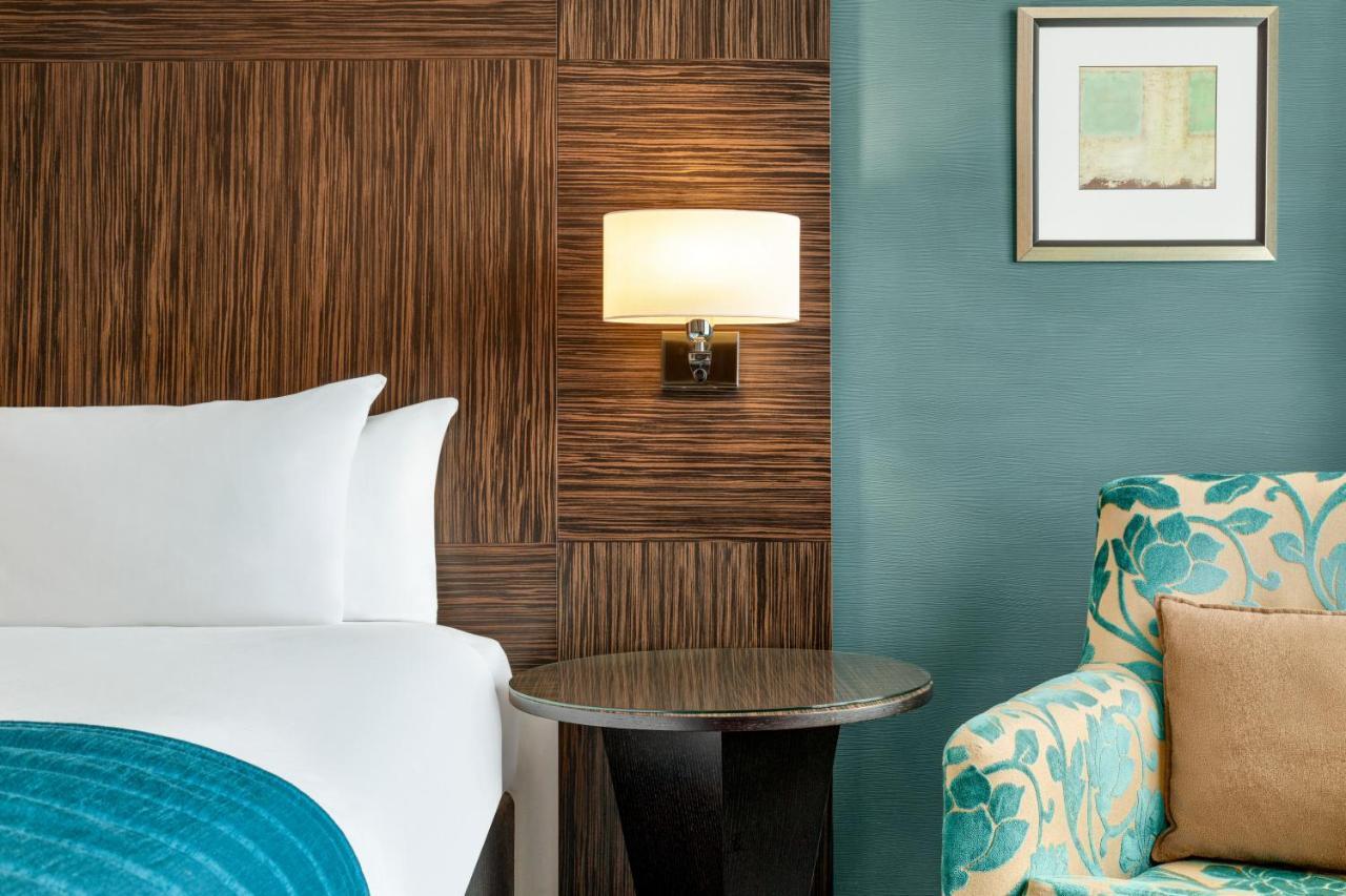 Premium King Room,1340568356:JPEG